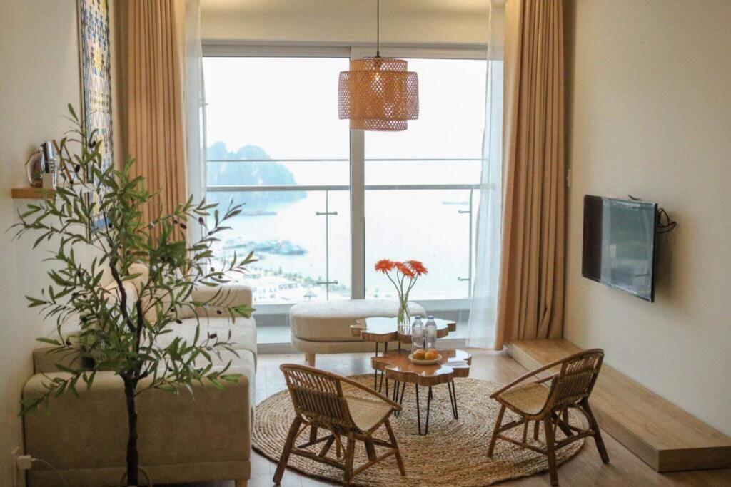 Bom Homes- The Sapphire Ha Long Residence Apartment Zewnętrze zdjęcie