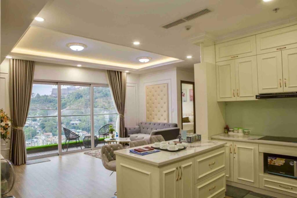 Bom Homes- The Sapphire Ha Long Residence Apartment Zewnętrze zdjęcie